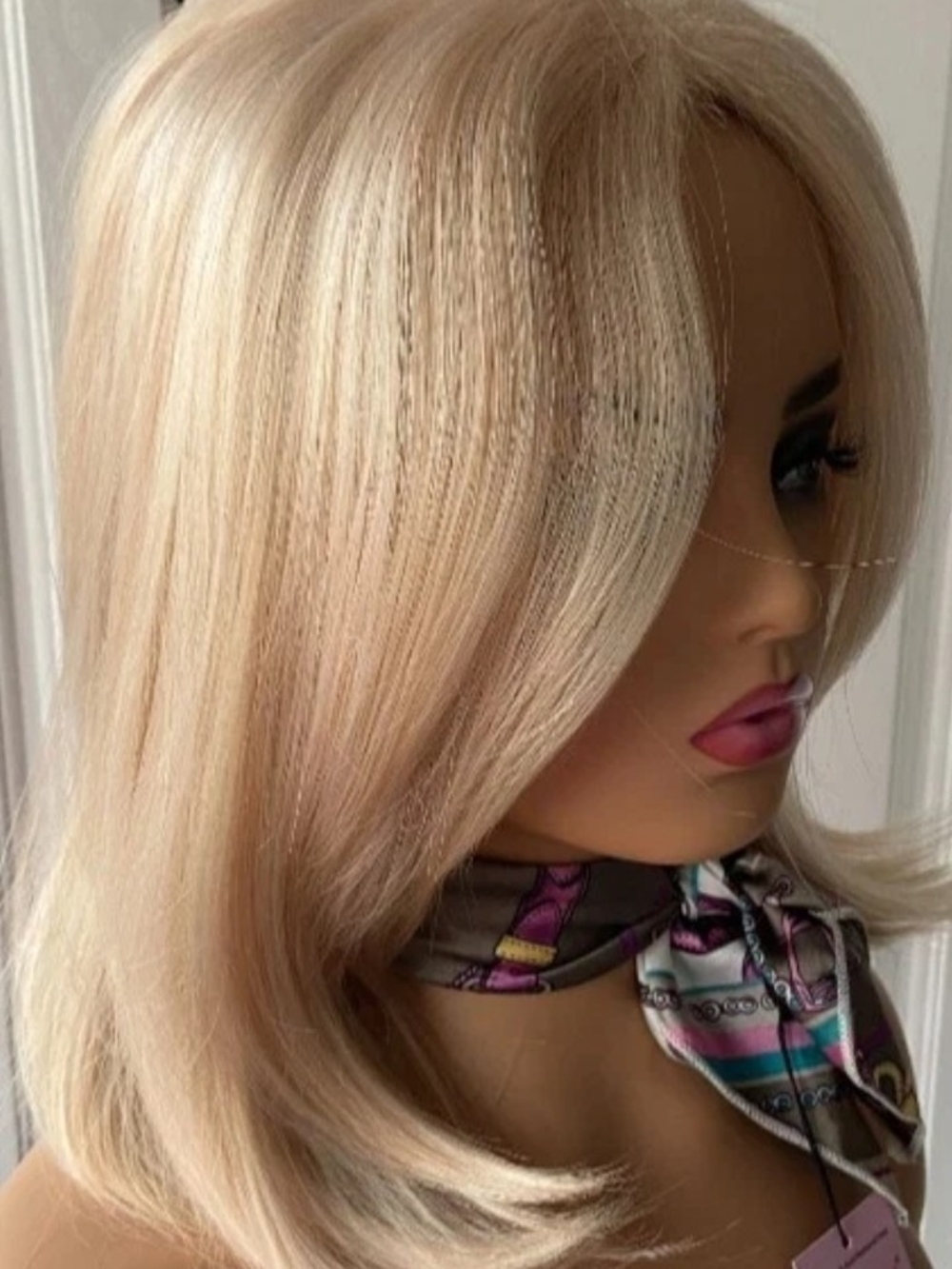 Light Blonde Fluffy Top Synthetic Hair Wigs Women Soft Natural Daily Use NEW - Picture 2 of 5